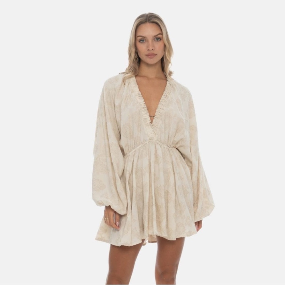 Elegant Cream Women's Dress